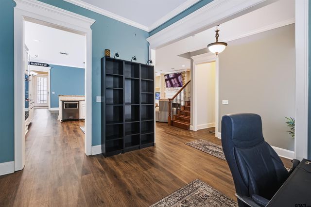 3921 Hanover Place, Tyler, TX 75701