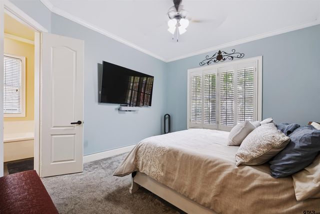 3921 Hanover Place, Tyler, TX 75701