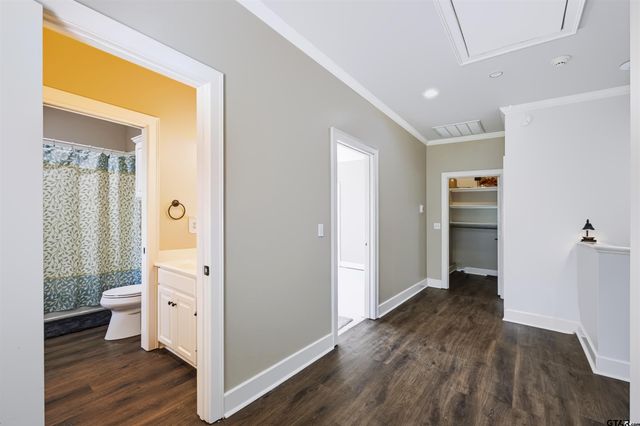 3921 Hanover Place, Tyler, TX 75701