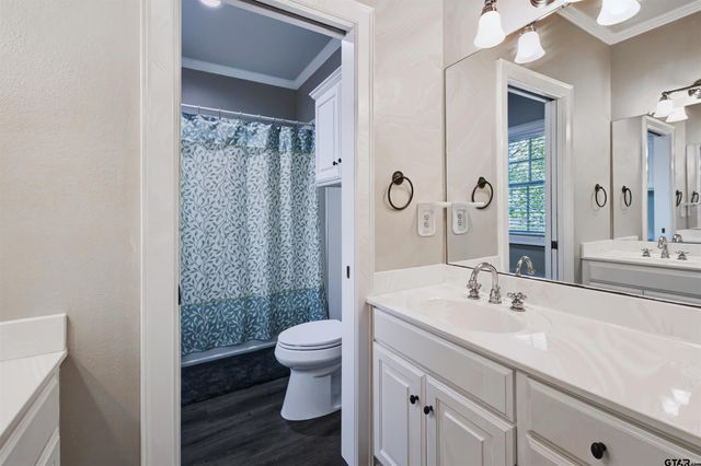 3921 Hanover Place, Tyler, TX 75701