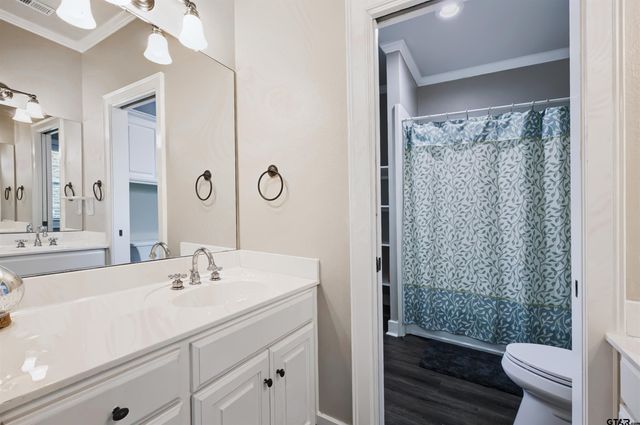 3921 Hanover Place, Tyler, TX 75701