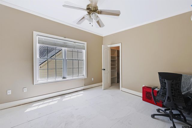 3921 Hanover Place, Tyler, TX 75701