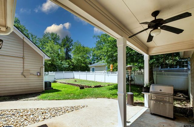 3921 Hanover Place, Tyler, TX 75701