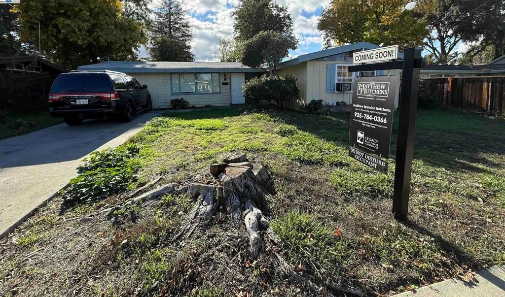 2225 Huron Drive, Concord, CA 94519