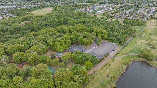 6531 102nd Avenue N, Brooklyn Park, MN 55445