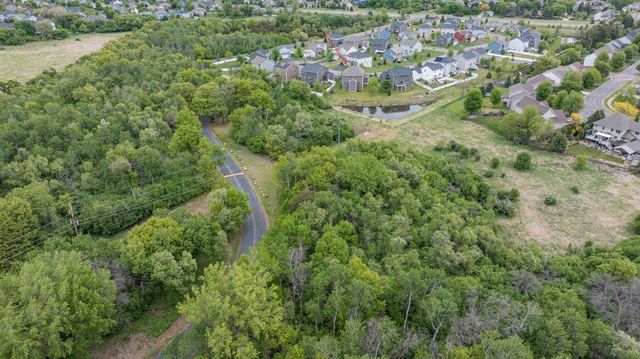 6531 102nd Avenue N, Brooklyn Park, MN 55445