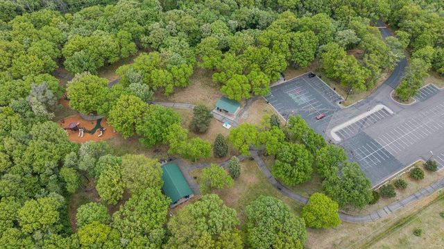 6531 102nd Avenue N, Brooklyn Park, MN 55445