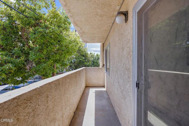 3762 Hughes Avenue 105, Los Angeles, CA 90034