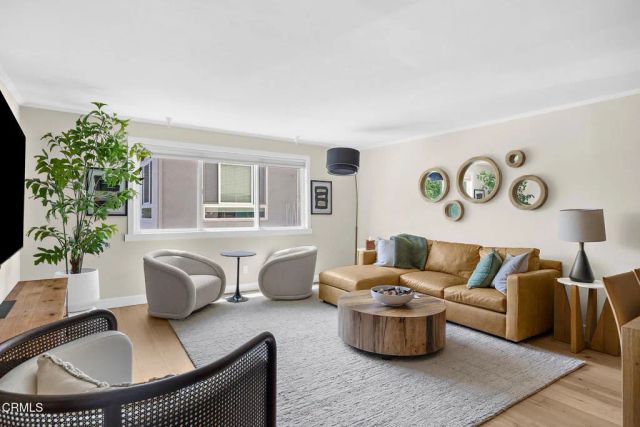 3762 Hughes Avenue 105, Los Angeles, CA 90034