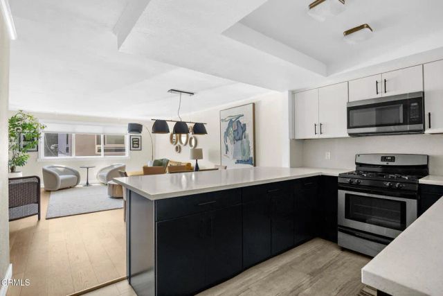 3762 Hughes Avenue 105, Los Angeles, CA 90034