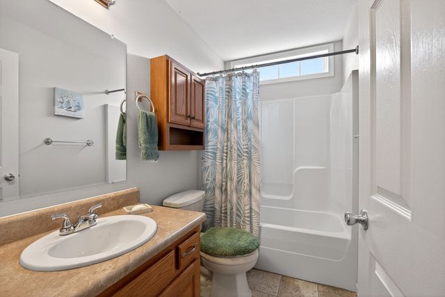 1017 Iroquois Ln, Crossville, TN 38572