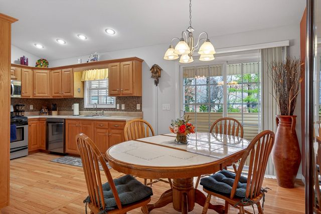 1017 Iroquois Ln, Crossville, TN 38572