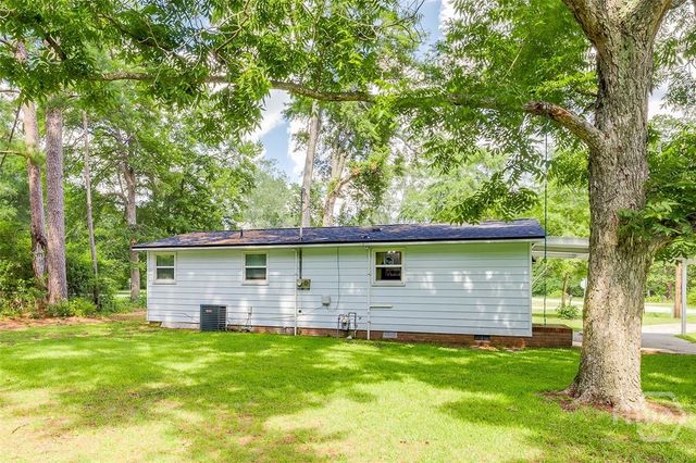 1001 Richland Avenue, Rincon, GA 31326
