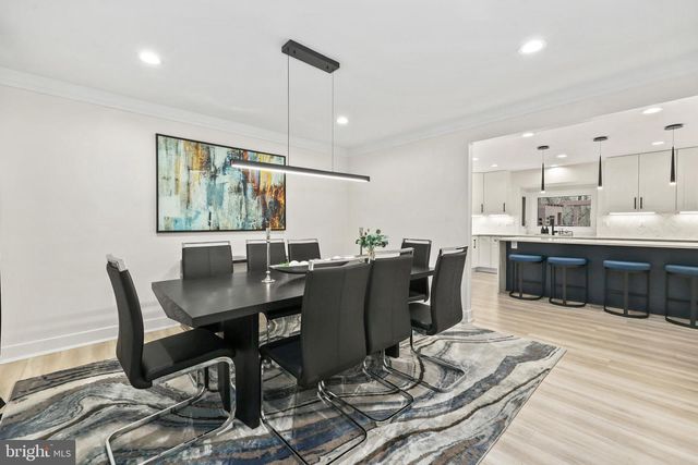 3623 GREAT LAUREL LN, Fairfax, VA 22033