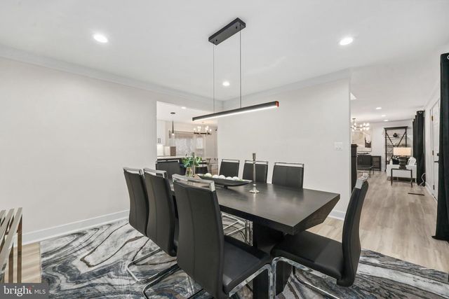 3623 GREAT LAUREL LN, Fairfax, VA 22033