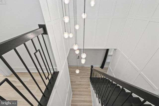 3623 GREAT LAUREL LN, Fairfax, VA 22033