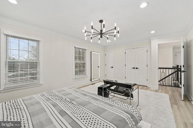 3623 GREAT LAUREL LN, Fairfax, VA 22033