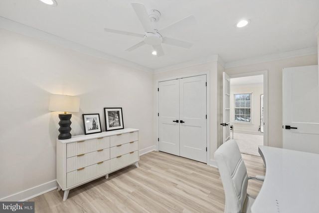 3623 GREAT LAUREL LN, Fairfax, VA 22033