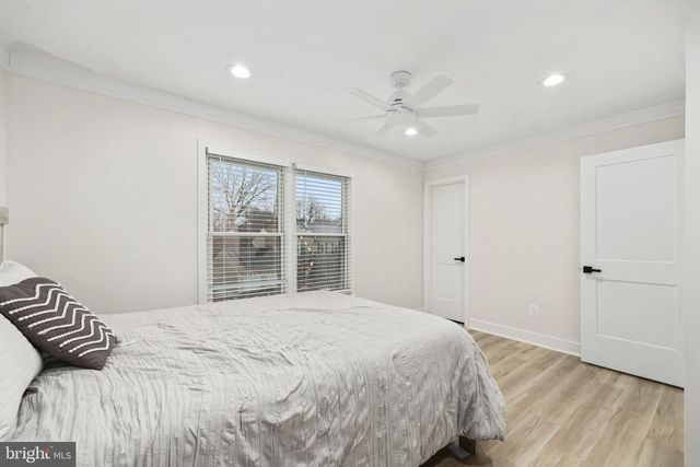 3623 GREAT LAUREL LN, Fairfax, VA 22033