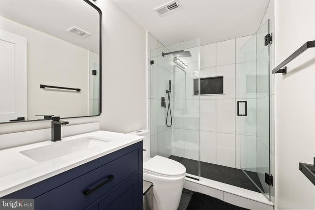 3623 GREAT LAUREL LN, Fairfax, VA 22033