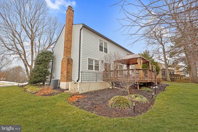 3623 GREAT LAUREL LN, Fairfax, VA 22033