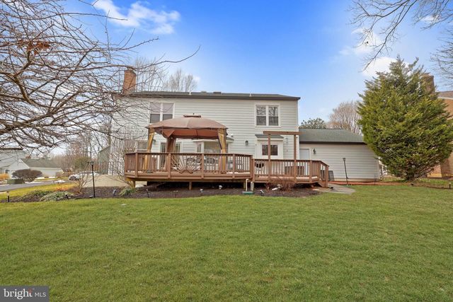 3623 GREAT LAUREL LN, Fairfax, VA 22033