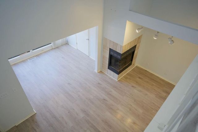 8757 W 106th Terrace, Overland Park, KS 66212