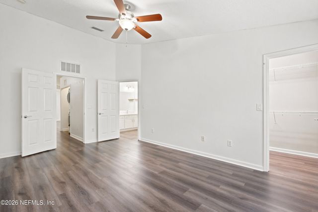 4156 CROWNWOOD Drive, Jacksonville, FL 32216