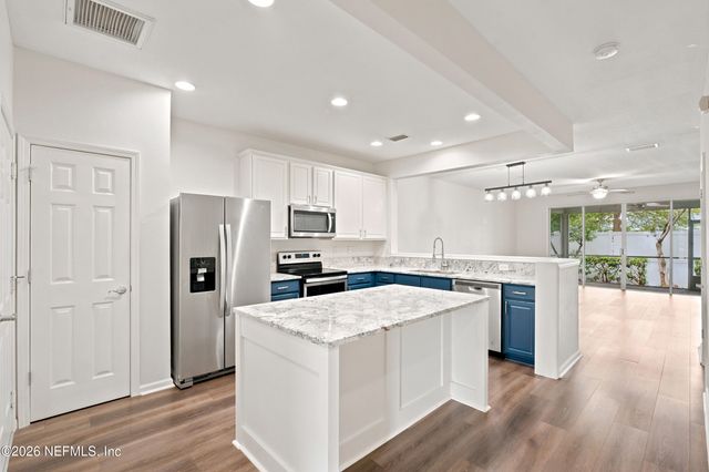 4156 CROWNWOOD Drive, Jacksonville, FL 32216