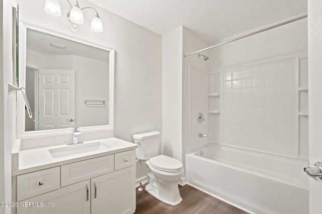 4156 CROWNWOOD Drive, Jacksonville, FL 32216