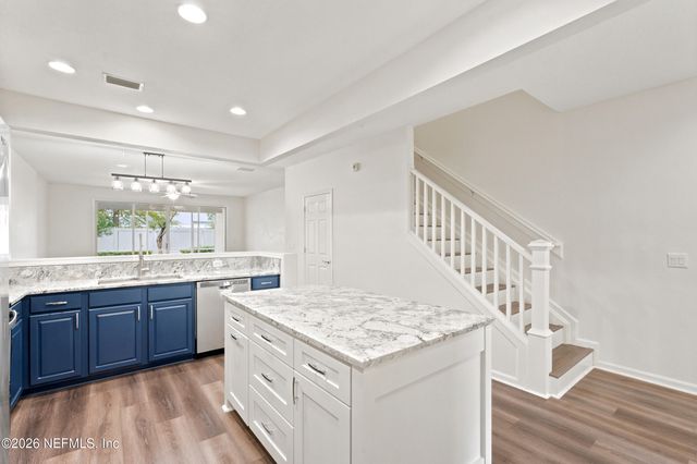 4156 CROWNWOOD Drive, Jacksonville, FL 32216