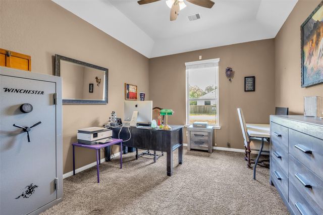 265 Road 662, Dayton, TX 77535