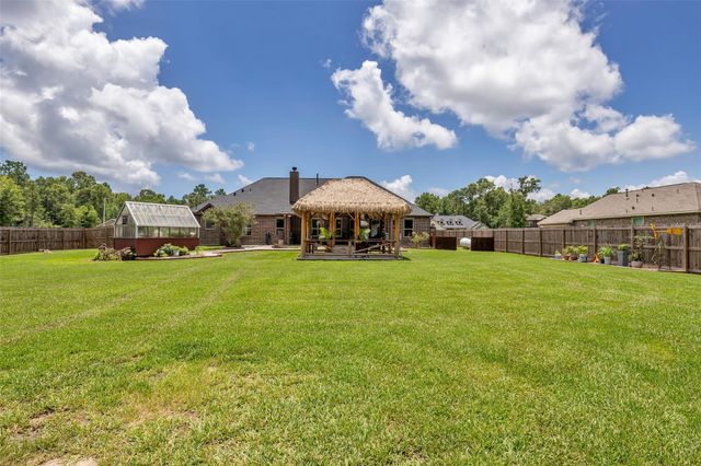 265 Road 662, Dayton, TX 77535
