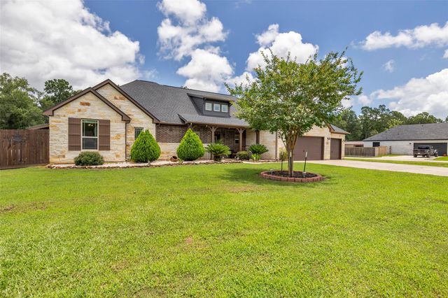 265 Road 662, Dayton, TX 77535