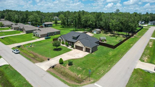 265 Road 662, Dayton, TX 77535