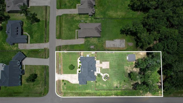 265 Road 662, Dayton, TX 77535