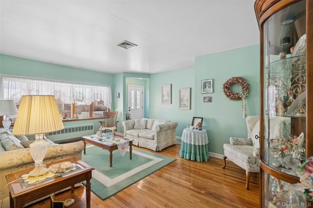 64 Dean Street, Hicksville, NY 11801