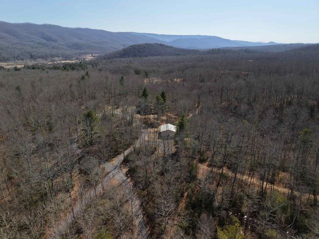 625 HUMMINGBIRD LN, Monterey, VA 24465