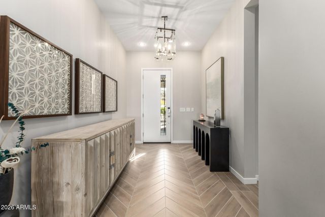 9440 S 10TH Way, Phoenix, AZ 85042