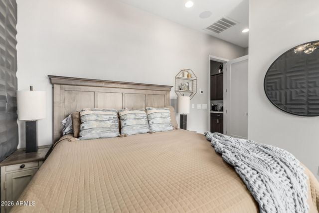 9440 S 10TH Way, Phoenix, AZ 85042