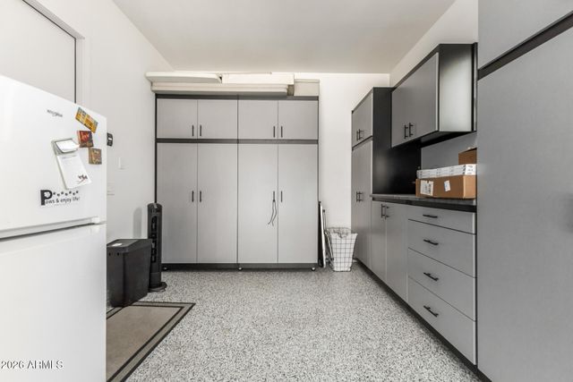 9440 S 10TH Way, Phoenix, AZ 85042