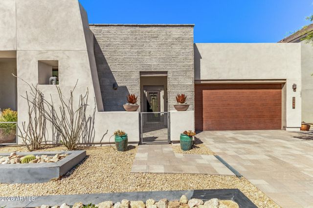 9440 S 10TH Way, Phoenix, AZ 85042