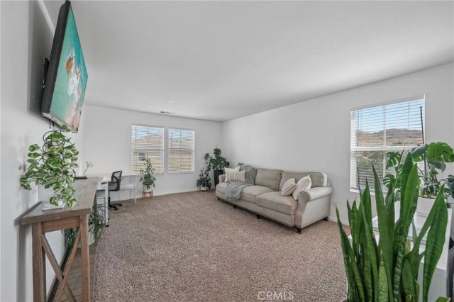 7572 Blue Oak, Riverside, CA 92507