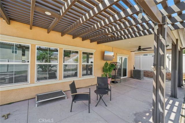7572 Blue Oak, Riverside, CA 92507