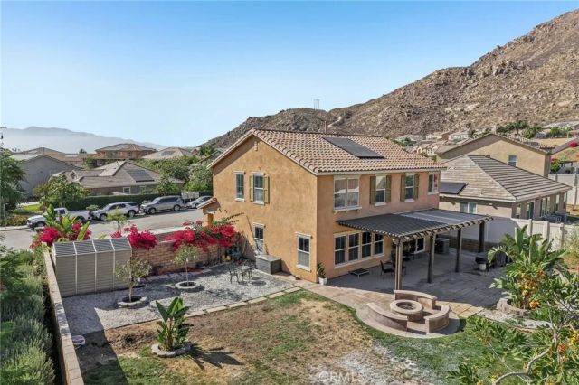 7572 Blue Oak, Riverside, CA 92507