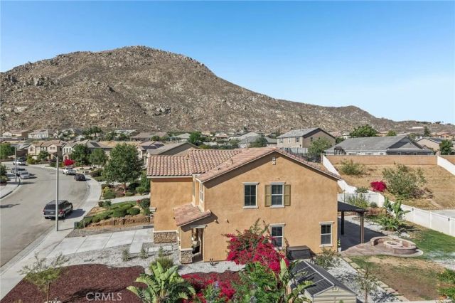 7572 Blue Oak, Riverside, CA 92507