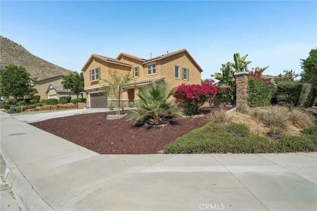 7572 Blue Oak, Riverside, CA 92507