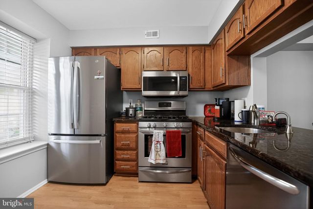 4701-A ADELAIDE DR, Mount Laurel, NJ 08054