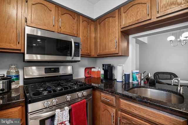 4701-A ADELAIDE DR, Mount Laurel, NJ 08054