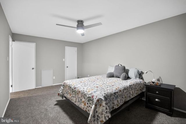 4701-A ADELAIDE DR, Mount Laurel, NJ 08054